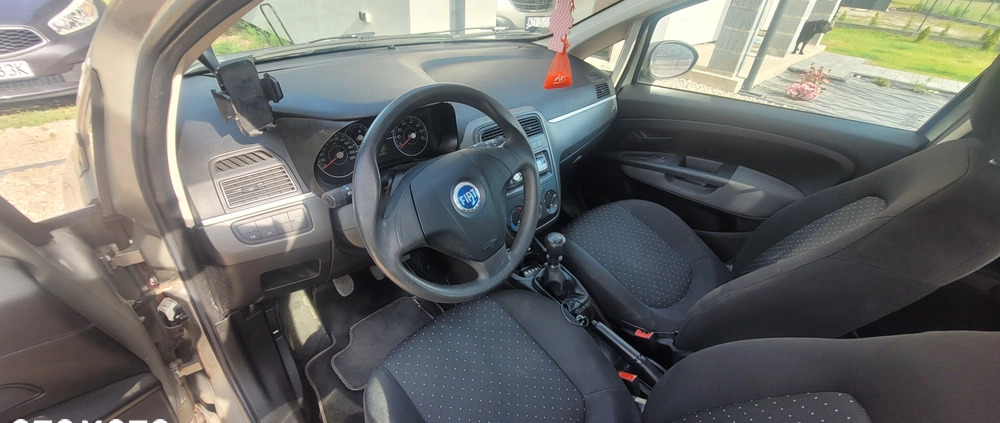 Fiat Punto cena 11000 przebieg: 160000, rok produkcji 2007 z Krynica-Zdrój małe 16